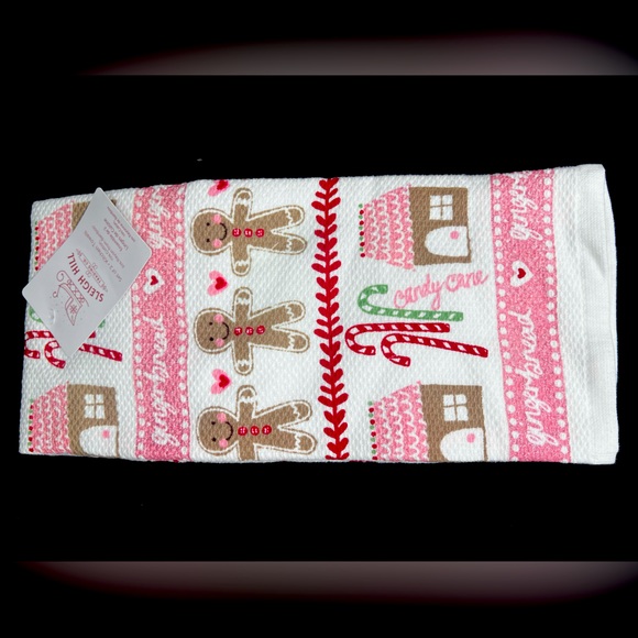 Super Cute Gingerbread House kitchen Towels set of 2 - Picture 2 of 2